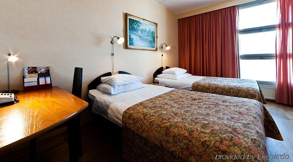 Original Sokos Hotel Lakeus Seinaejoki Exteriör bild